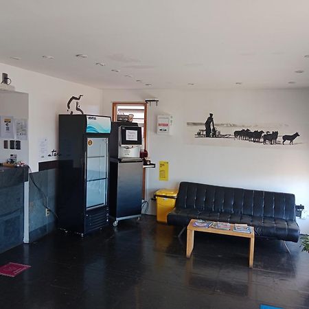 Almer Hostal ปุนตาอาเรนาส ภายนอก รูปภาพ