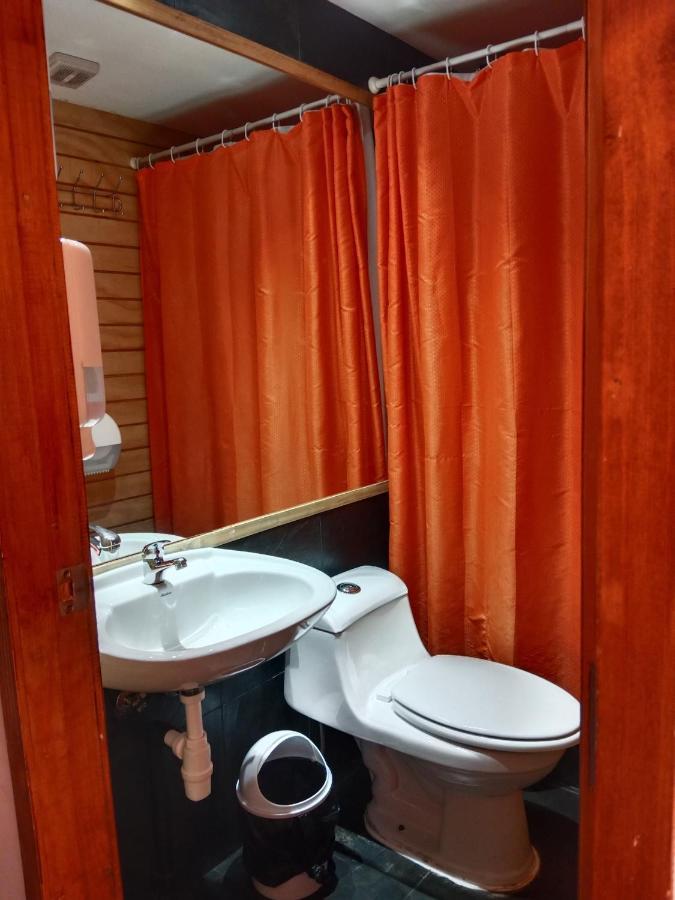 Almer Hostal ปุนตาอาเรนาส ภายนอก รูปภาพ